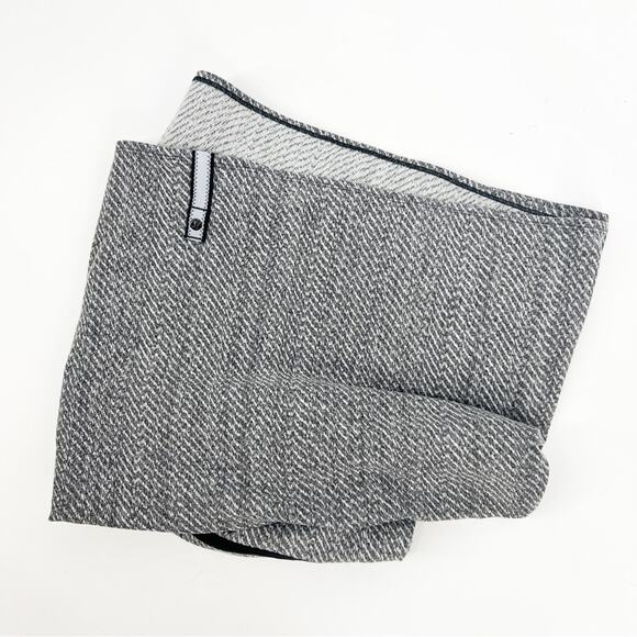 Lululemon Vinyasa Gray Wrap - Picture 2 of 6